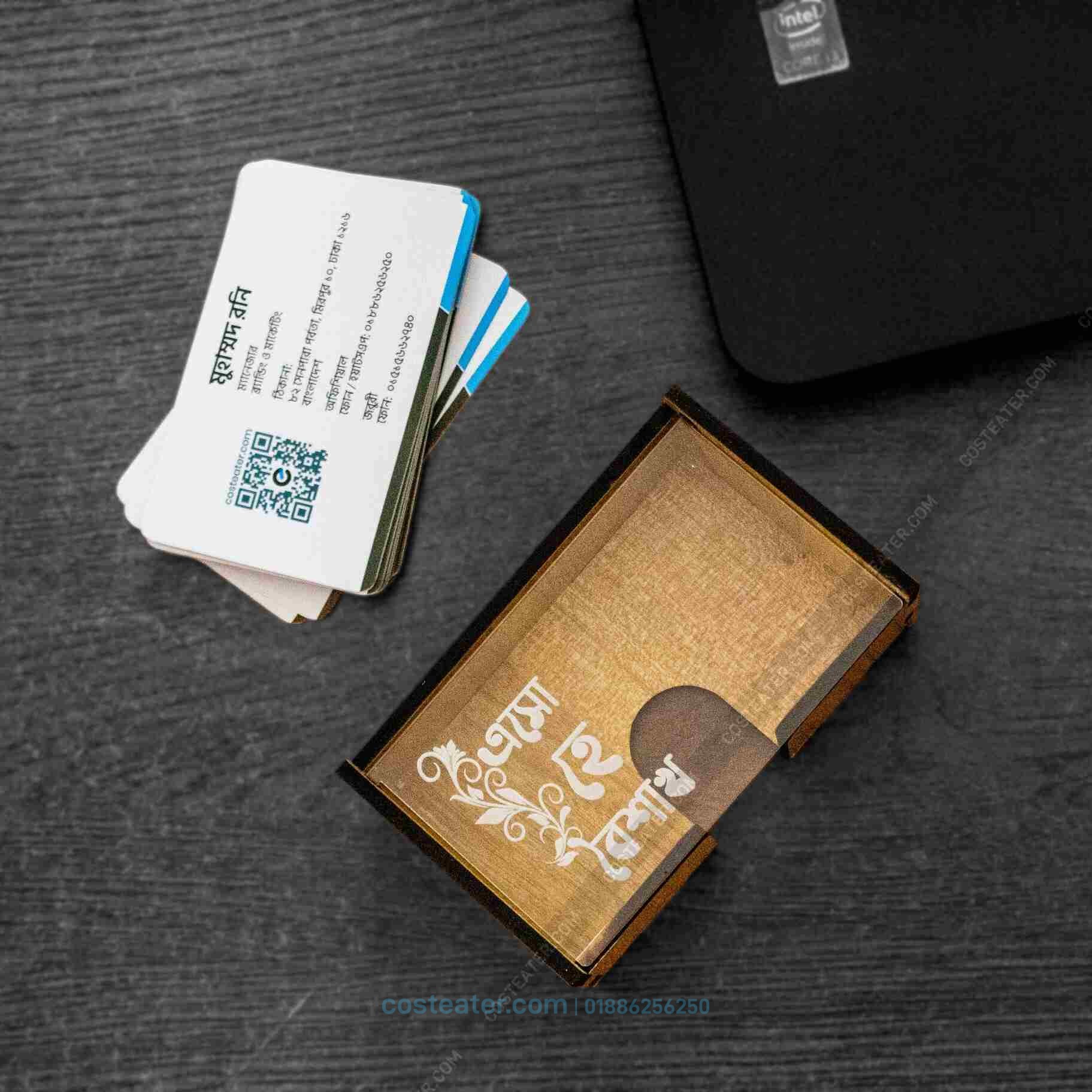 Stylish Wooden & Acrylic Business Card Holder Stylish Wooden & Acrylic Business Card Holder