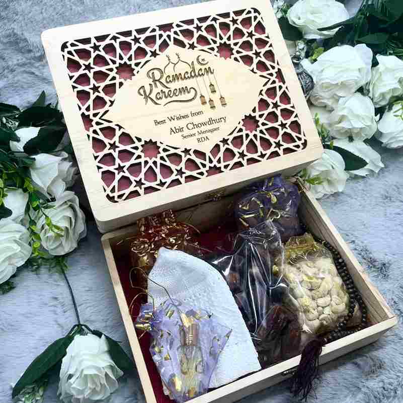 Ramadan Wooden Gift Box – Elegant Islamic Gift Set ramadan wooden gift box – elegant islamic gift set